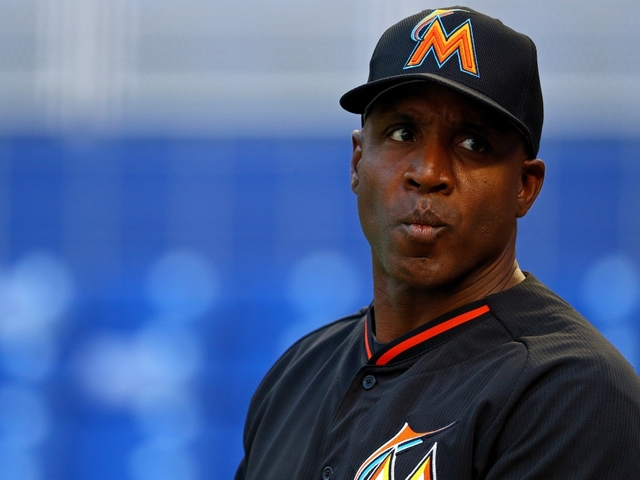 Giants break from tradition and decide to retire Barry Bonds' No. 25 Giants break from tradition and decide to retire Barry Bonds' No. 25