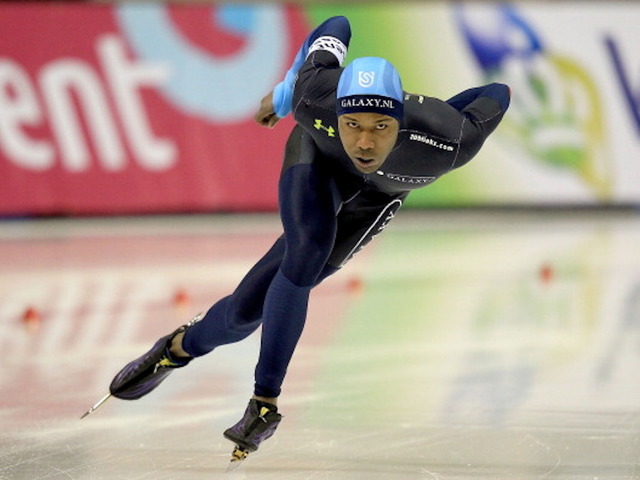 Shani Davis: American speedskater upset he won't flag-bearer during Opening Ceremony