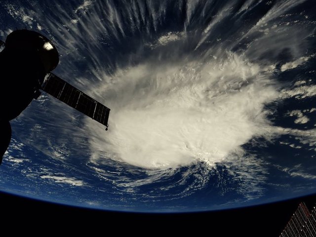 Hurricane Florence upgraded to Category 4, on track to hit East Coast as major storm this week